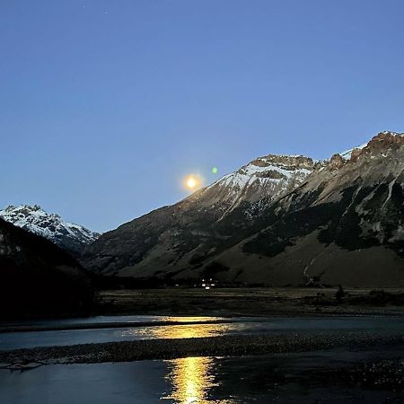Camping Rio De Las Vueltas El Chalten Buitenkant foto